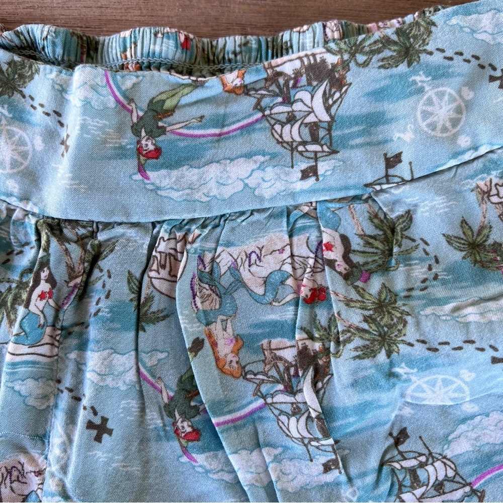 Disney Peter Pan Mermaid Lagoon Retro Challis Shorts Large Loose Fit Pleated GUC - Picture 4 of 10